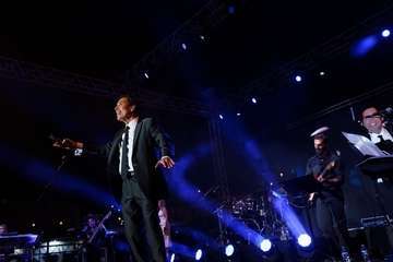 José Velez llena la plaza de Candelaria (Tenerife) con un concierto de dos horas/TA.
